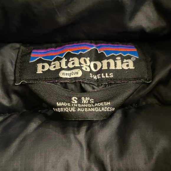 Patagonia Men’s Down Sweater Jacket - Picture 2 of 9